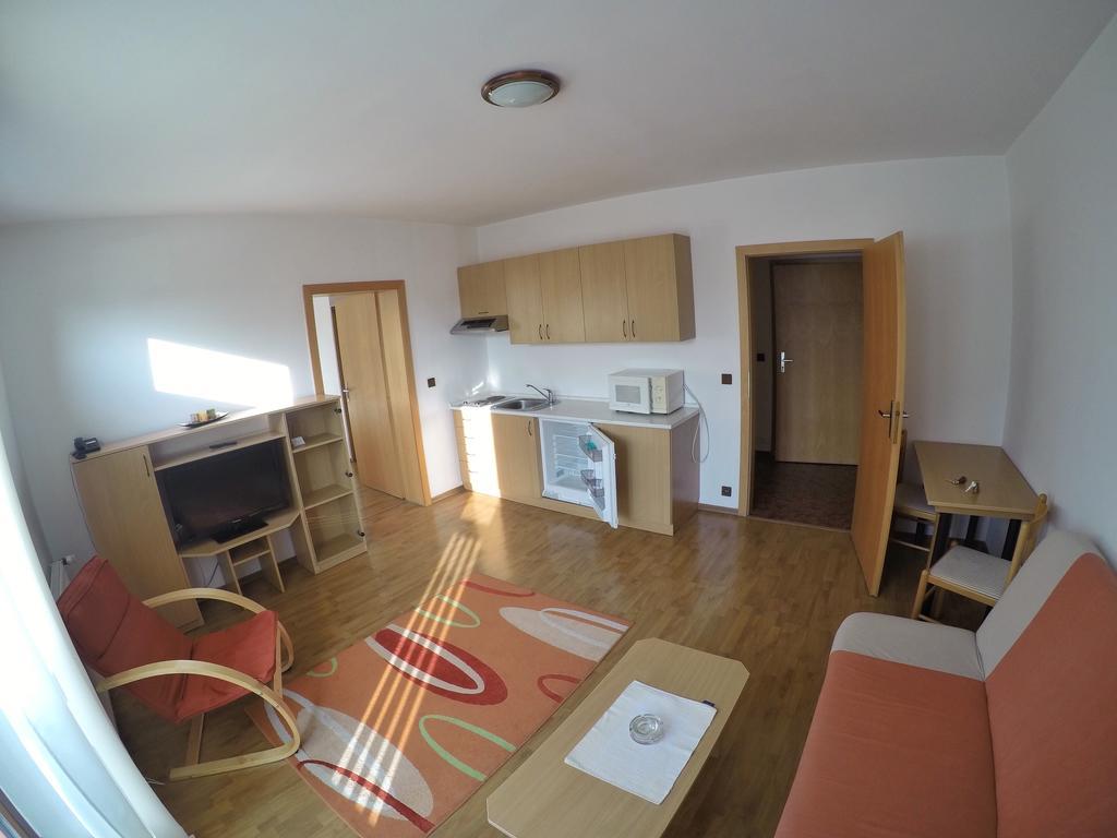 Hotel Faust Decin Buitenkant foto