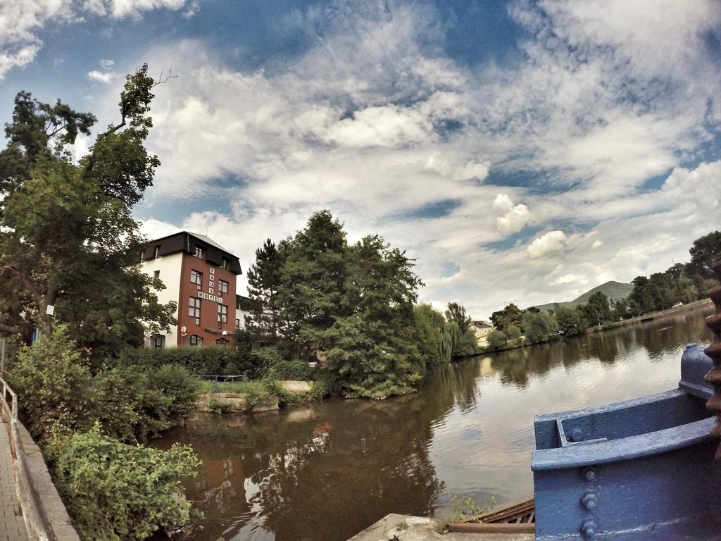 Hotel Faust Decin Buitenkant foto